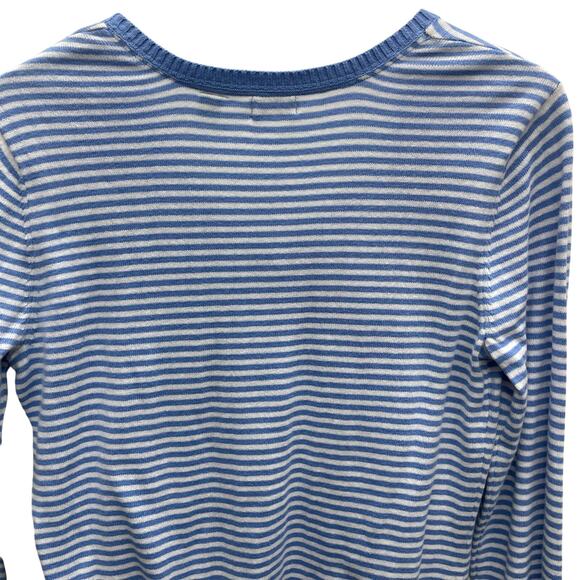 Izod Blue and White All Cotton V-Neckline Knit Top Women’s Size Medium - Picture 10 of 10